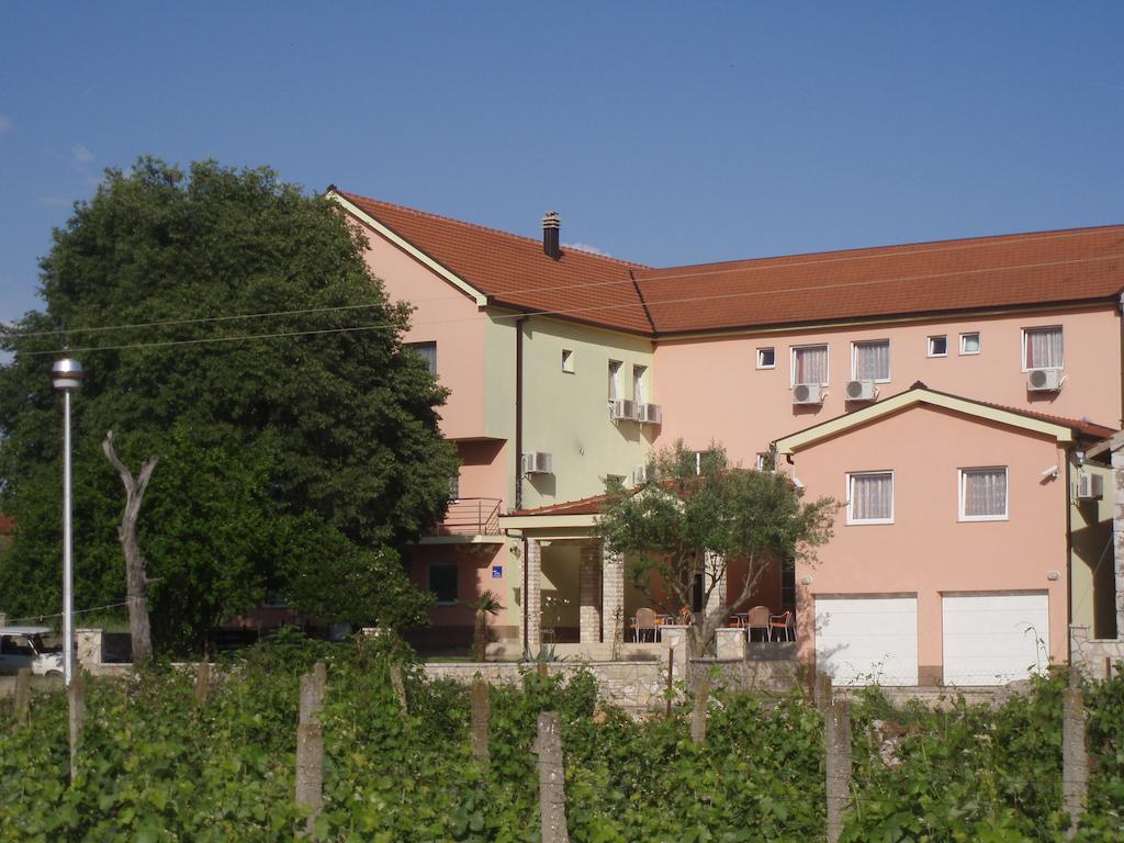 Hotel "Marinko Kozina" - Međugorje Exteriör bild