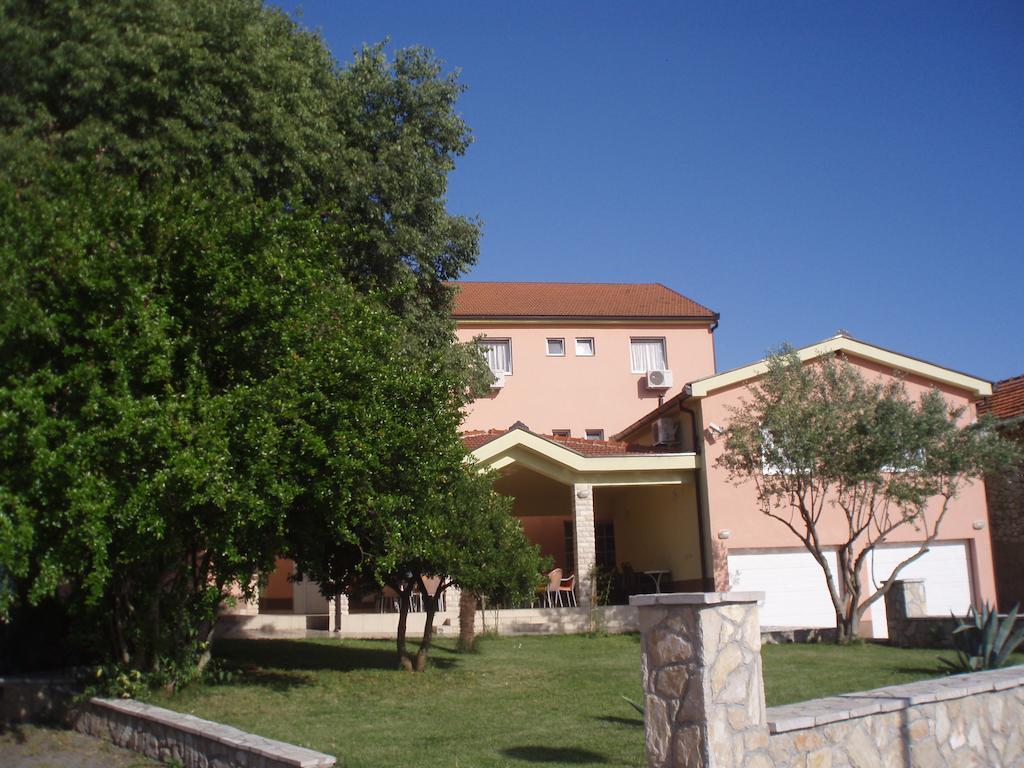 Hotel "Marinko Kozina" - Međugorje Exteriör bild